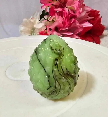 Vtg easter glass egg shaped jade color figurine - Image 1 of 4