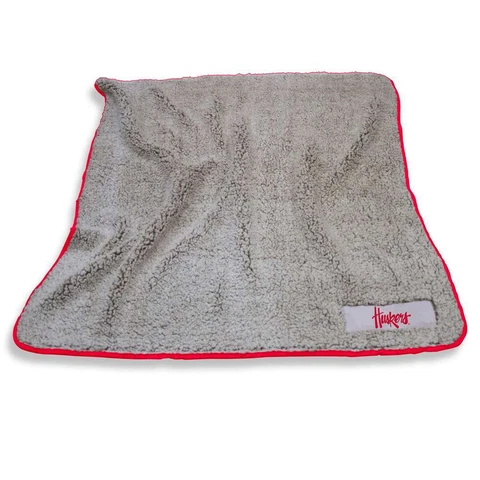 Nebraska Cornhuskers Frosty Fleece Blanket Cover