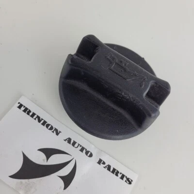 Tapa de llenado de aceite Nissan Murano 2000-2013 negra OEM Foto 1 de 3