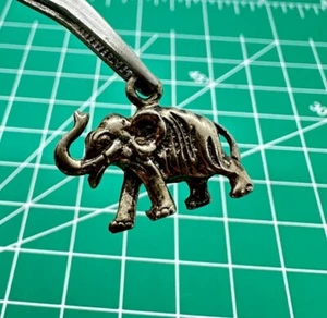 Charm elefante 3D in argento massiccio VNT per bracciale charm - Foto 1 di 6