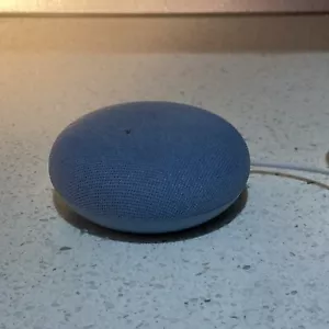 Google Nest Mini Smart Speaker & Home Assistant Blue - Picture 1 of 6