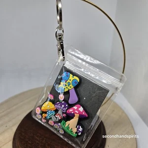 My Pretties Mushroom Boomer Charm Vinyl Pack Key Chain Charm Dopemine - Picture 1 of 2