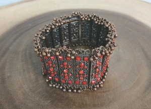 Vintage dunkel anthrazit gewichtetes Metall mit roten Perlen Stretch erweiterbar Armband - Bild 1 von 17