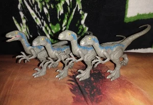 4 x Jurassic World Fallen Kingdom VELOCIRAPTOR BLAU Attack Pack Dinosaurier Mattel - Bild 1 von 1
