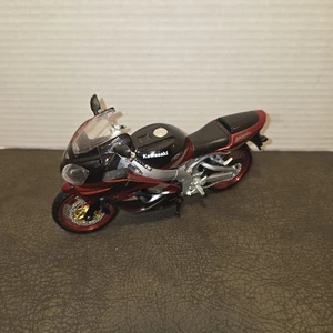 Bicicleta Ninja Kawasaki negra y roja minicar motocicleta - Imagen 1 de 11