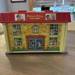 Fisher Price Family Children’s Hospital Vintage 1976 Building Only - Picture 1 of 15