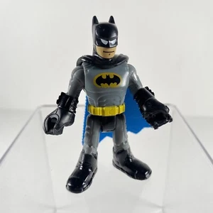 Fisher-Price Imaginext DC Super Friends Classic blau grau Batman 3 Zoll - Bild 1 von 5