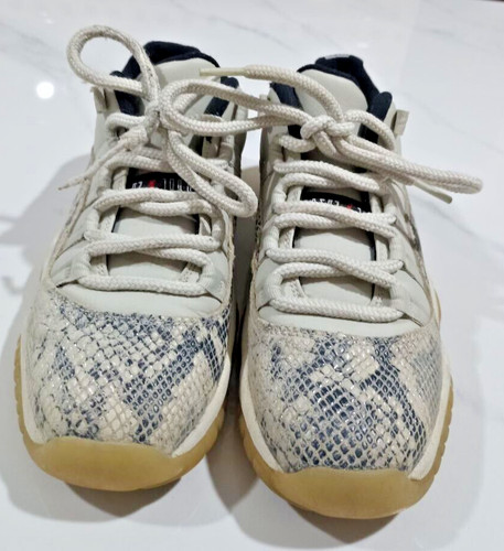 Nike Jordan 11 Retro Low Snake Light Bone GS Youth taglia 6y CD6847 002 (A37)