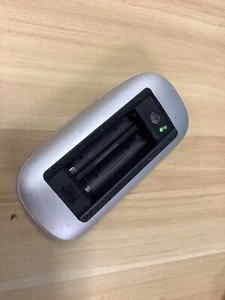 Apple A1296 3VDC Magic Mouse Wireless Bluetooth Mac White Silver -grade c - Picture 1 of 3