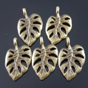 30 piezas Dijes Colgantes Vintage Aleación de Bronce Hoja Hueca Accesorios Hágalo usted mismo 03103 - Imagen 1 de 7