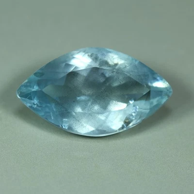 5,98 Cts_Encantador Top Lustroso_100 % Natural GRANDE Azul Aguamarina_Brasil Foto 1 de 3