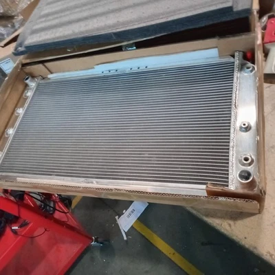 Returned Radiator fits 1994-1996 1995 Chevy Caprice Impala Buick Roadmaster 5.7L - Image 1 of 4