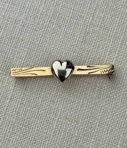 18k Solid Gold Two Tone Dainty Heart Brooch 2g - Picture 1 of 7