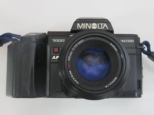 Minolta Maxxum 7000 35mm Film Camera w/ Original Carrying Strap *NOT TESTED* - Picture 1 of 12