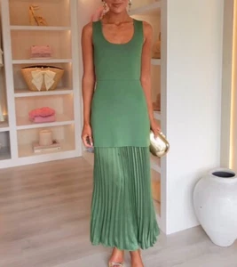 ZARA: grünes Plissee-Strick-Kombikleid: 4192/055: ALLE GRÖßEN - Bild 1 von 7