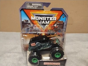 Monster Jam 2024-2025 Grandma Grave Digger (Serie 39 Retro Rebels) Maßstab 1:64 - Bild 1 von 9
