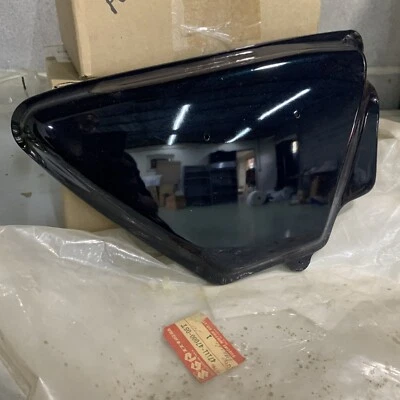 Nueva cubierta lateral derecha OEM Suzuki 1974-1980 GS550 GS550E 47111-47000-05T azul Foto 1 de 4
