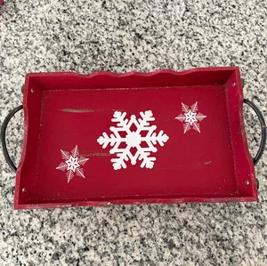 Red Wooden Tray Metal Side Handles White Snowflakes Distressed Finish - Picture 1 of 7