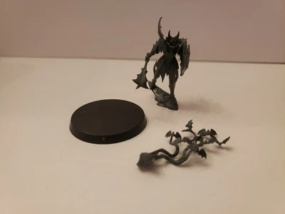 Warhammer Age Of Sigmar Soulblight Gravelords: Señor Vampiro Parcialmente Construido Foto 1 de 4