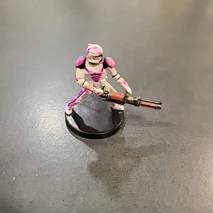 Modified Star Wars Miniatures - Clone Trooper with Repeating Blaster #23 No Card - Bild 1 von 4