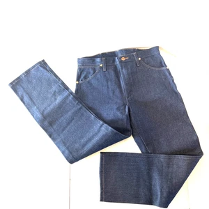 Wrangler Herren 13MWZ dunkle Waschung hoher Bund starr Cowboy Schnitt gerade Jeans 32x29 - Bild 1 von 9