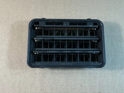 Parrilla de ventilación de aire panel cuarto lado conductor trasero izquierdo BMW X5 2007-2013 8377280 OEM Foto 1 de 4