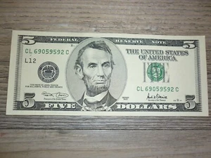 SERIES 2001 $5 DOLLAR BILL FEDERAL RESERVE NOTE FANCY UNCIRCULATED - Picture 1 of 2