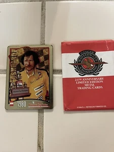 Tarjeta metálica 1980 Dale Earnhardt NASCAR Winston Cup Series 25 aniversario - Imagen 1 de 1