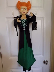 Disney Halloween Hocus Pocus Winifred 36"" NUEVA Figura Colgante Posable Nueva con Etiquetas - Imagen 1 de 4