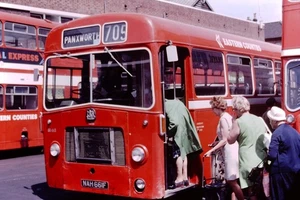 Autobús original 1976 extensión SB661 Eastern Counties Panxworth NAH 661F ref 9348 - Imagen 1 de 1