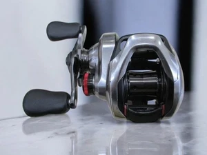 Shimano 21 Scorpion DC 151HG LINKS Baitcastrolle gebraucht aus Japan - Bild 1 von 7