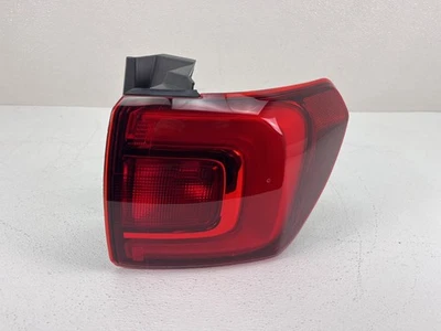 ¡COMO NUEVO! GMC ACADIA 2017 2018 2019 luz trasera derecha lado del pasajero OEM Foto 1 de 4