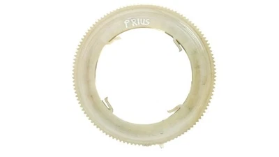 Toyota Prius (XW20) 2005 In tank fuel pump screw locking ring nut 57kW UKO5367 Foto 1 de 4