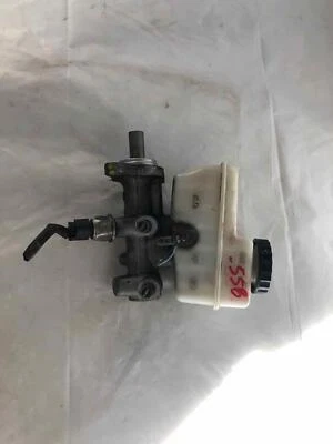 Nissan Pathfinder 2005-2008 4,0 L 6 cilindros cilindro freno cilindro maestro con depósito Foto 1 de 4