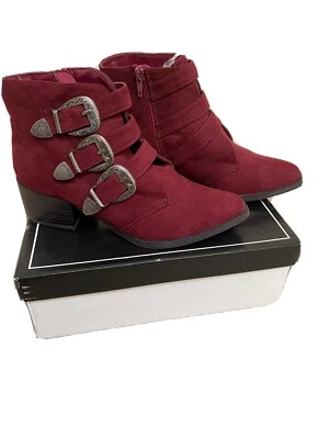 Qupid women Burgundy suede PU short boots 3 buckles zipper size 6 - Image 1 of 4