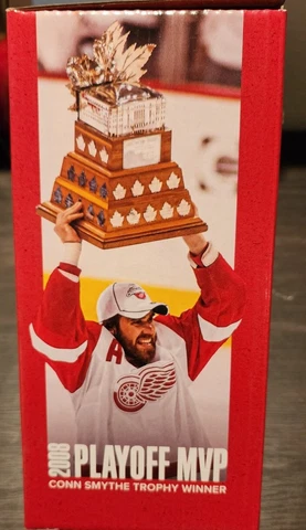Henrik Zetterberg Detroit Red Wings Bobblehead March 18 SGA Cover