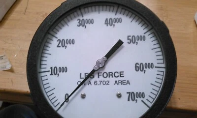 DURO 0 - 70000 PSI, 6" FACE, 1/4" NPT BOTTOM MOUNT - Image 1 of 3