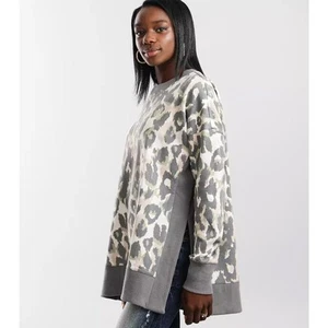 BKE camo crew neck oversized sweater womens medium normcore punk cozy casual - Bild 1 von 11