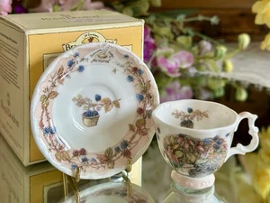 Royal Doulton Brambly Hedge AUTUMN Miniature Cup and Saucer Unused Original Box - Picture 1 of 17