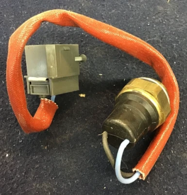 Interruptor termoventilador OE SAAB 9000 NUEVO (2 cables) 4086690 se adapta a 1992 a 1994 (229) Foto 1 de 2