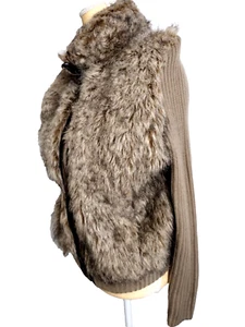Carolyn Taylor Sweater L Women's Taupe Faux Fur Knit Cardigan Sweater Full Zip  - Picture 1 of 12