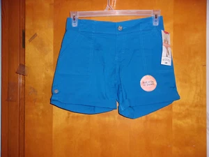 BRAND NEW  LADY'S " RIDERS" DICTOIRE BLUE MID-RISE 7" INSEAM ROLLS 5"  SHORTS - Picture 1 of 3