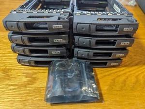 LOT 8x NetApp SAS 2.5" Hard Drive Tray Caddy 111-00721 DS2246 FAS2240 FAS2650 - Picture 1 of 5