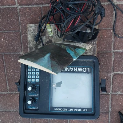 Lowrance X-15 компьютерный сонар рыбы искатель графический рекордер США на запчасти непроверенный - Изображение 1 из 4