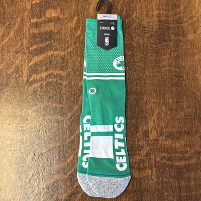 NWT Men's Large 9-13 Stance NBA Boston Celtics Green/White Casual Socks - Image 1 of 4