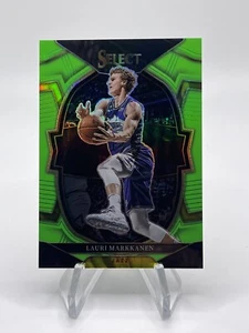 2022-23 Select Lauri Markkanen Concourse Lime Green /75 - Bild 1 von 2