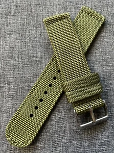 Canvas stitched watch strap / Green / 316 Stainless / Quick release / 20/22mm - Picture 1 of 6