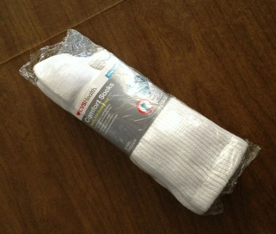 CVS Health Comfort Socks Crew length 2 Pairs Size S/M