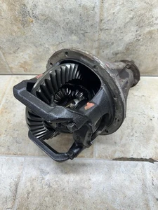 2000-06 Toyota Tundra 4WD 4x4 3.90 Ratio Rear Differential Carrier Back Diff OEM - Picture 1 of 17