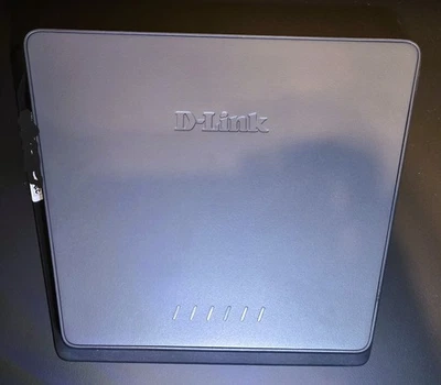 D-Link DMS-106XT 6-Port Multi-Gigabit Unmanaged Switch, 2.5 Gigabit Ethernet 5 P - image 1 of 3